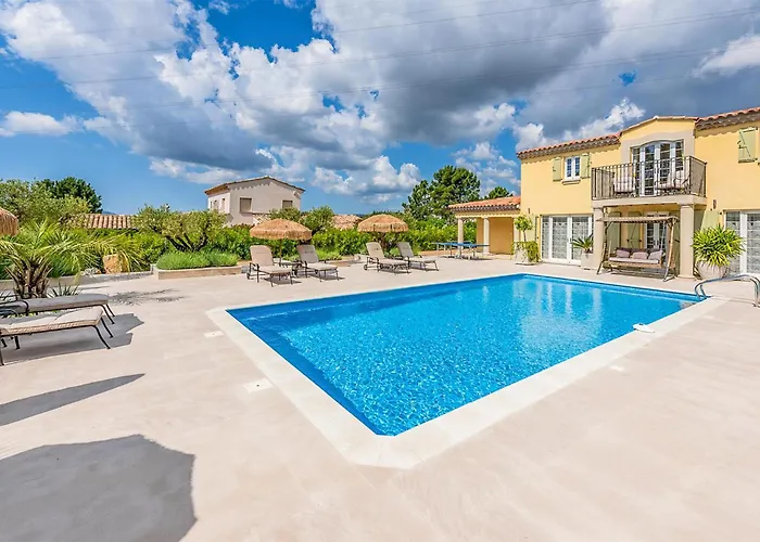 Luxurious Home In Grimaud