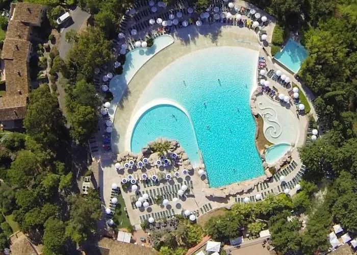 Villa 5 Pers Avec Piscines Dont Piscine A Vagues Proche Plage Et Saint-Tropez